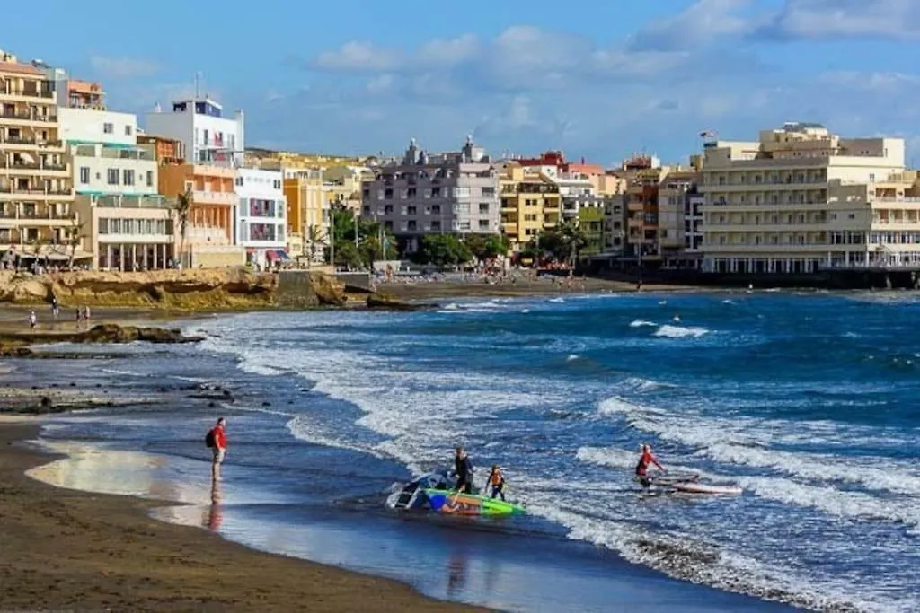 Villa Blanca Tenerife - Complete House - Terrace And Bbq, 5 Minutes From The Beach And Airport 圣伊西德罗 度假居