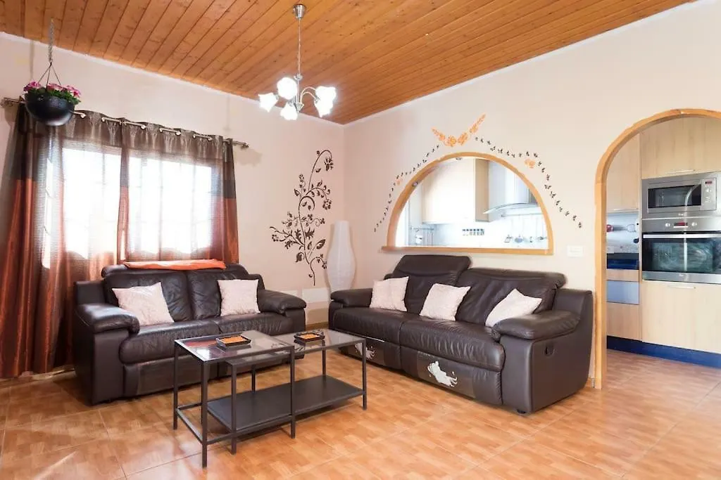 Villa Blanca Tenerife - Complete House - Terrace And Bbq, 5 Minutes From The Beach And Airport 圣伊西德罗 度假居